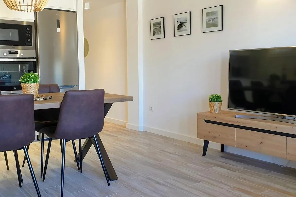 Saloutrip - Center Apartment