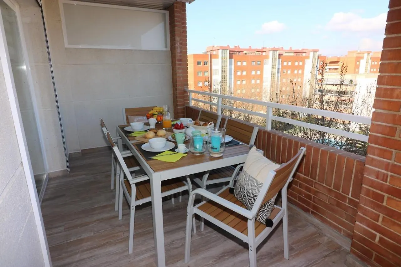 Saloutrip - Center Apartment