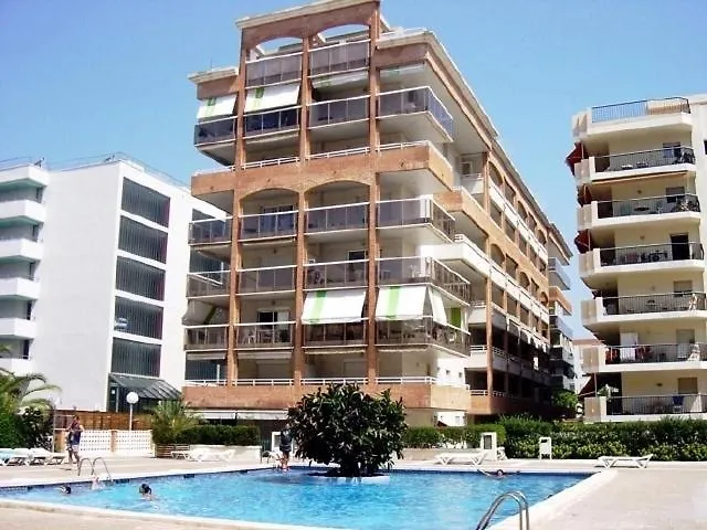 Saloutrip - Center Apartment
